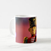 Mug L'ami soldat de jouet classique de Noël de Slipper (Devant gauche)