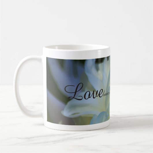 Mug L'amour est tout ce des sujets (Gauche)