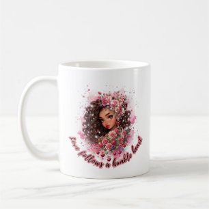 Mug L'amour suit un cœur humble de jolie fille noire