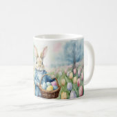Mug Lapin de Pâques dans une prairie de tulipes (Devant droit)