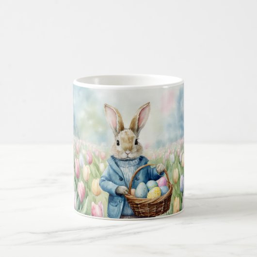 Mug Lapin de Pâques dans une prairie de tulipes (Centre)