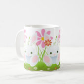Mug Lapin de Pâques - Petit Lapin Bleu Avec Fleurs (Devant gauche)