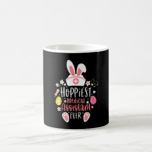 Mug Lapin d'infirmière assistante médicale la plus heu