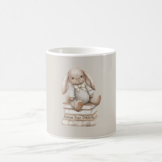 Mug Lapin sur les livres (Centre)