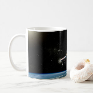 Mug L'Atlas V541 Lance Le Véhicule En Orbite.