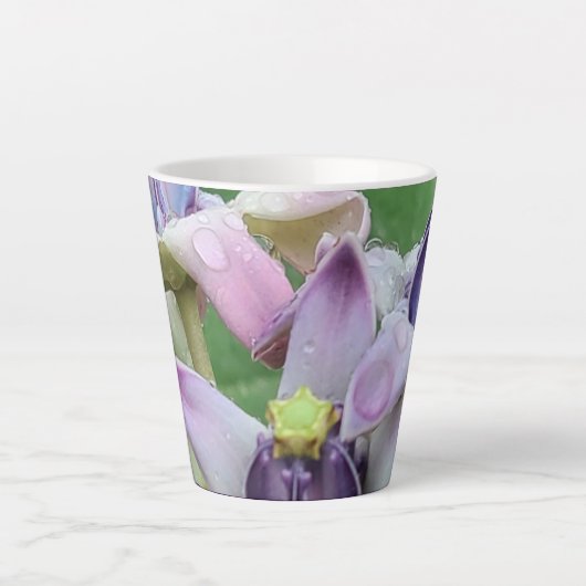 Mug latte à fleur pourpre (Devant)