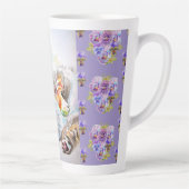 Mug Latte Chat Tabby Violet Peint à la Main (Droite)