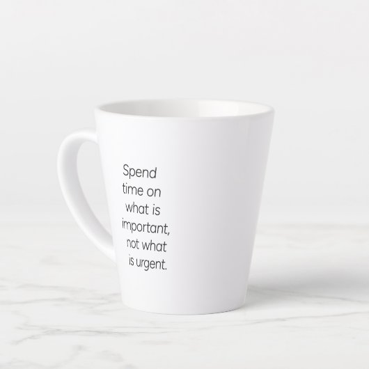 Mug latte important (Angle gauche)