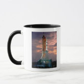 Mug L'aube se brise derrière ASTP Saturn IB CDDT (Gauche)