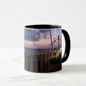Mug L'aube sur la plage (Devant droit)