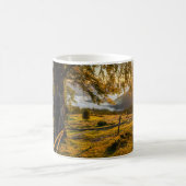 Mug L'aube triste dans une forêt (Centre)