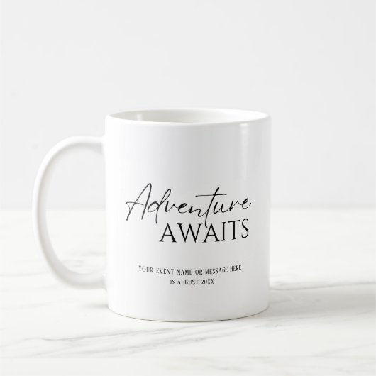 Mug L'aventure attend, personnalisé (Gauche)