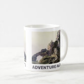 Mug L'aventure vous attend. Paysage fantastique (Devant droit)