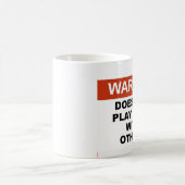 MUG L'AVERTISSEMENT FAIT NOTPLAY BIEN AVEC D'AUTRES (Centre)