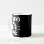Mug Lazy Easy Halloween Costume Pretend I'm A Traffic  (Devant gauche)
