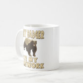 Mug Le blaireau de miel a mangé mon travail ! (Devant gauche)