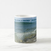 Mug Le bonheur vient dans les vagues briser le Surf (Centre)