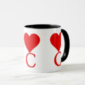 Mug Le C initial avec un grand coeur rouge (Devant droit)