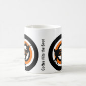Mug Le café frappe la tache (Centre)