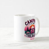 Mug Le camping est ma thérapie (Devant droit)
