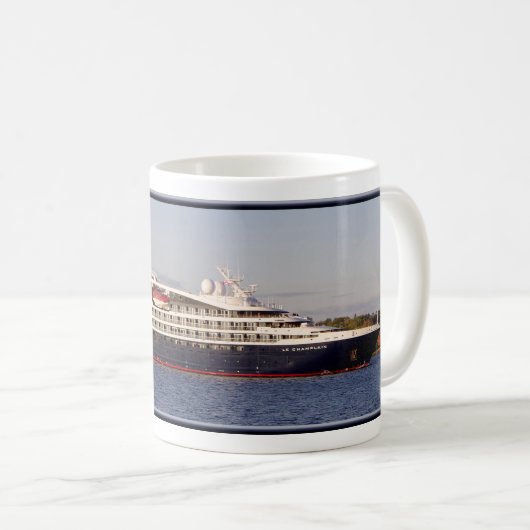 Mug Le Champlain (Devant droit)