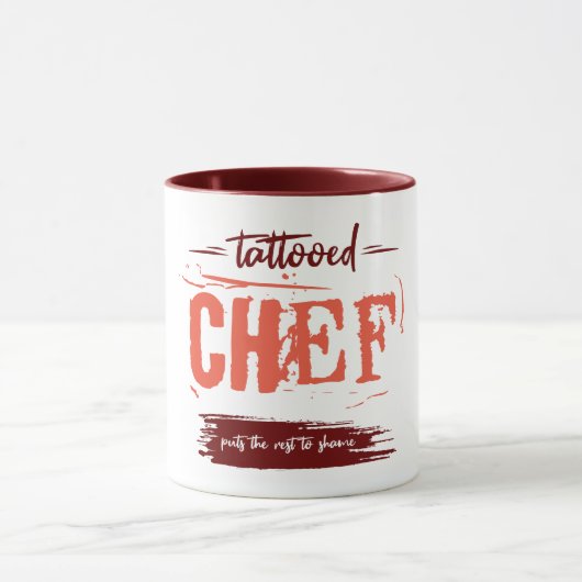 Mug Le chef tatoué met le reste dans la honte. Idée ca (Centre)