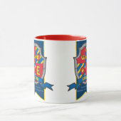Mug Le chevalier Ethan bouge un nom bleu rouge signifi (Centre)