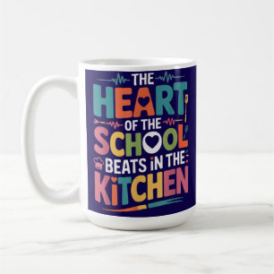 Mug Le cœur de l'école bat dans la cuisine