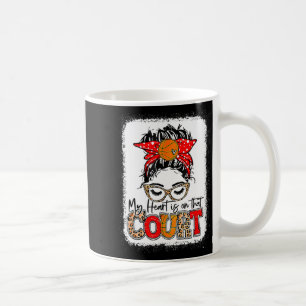 Mug Le cœur est sur ce terrain basket léopard baske t