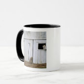Mug Le collage de cheval dirigent la fenêtre de grange (Devant gauche)