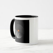 Mug Le concept de l'artiste montrant un noyau interne (Devant gauche)