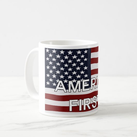 Mug Le drapeau américain America First (Devant gauche)