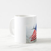 Mug Le Drapeau Dépend De La Statue De La Liberté. (Devant gauche)