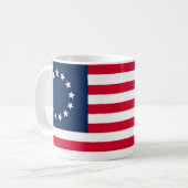 Mug Le drapeau révolutionnaire de Betsy Ross de guerre (Devant gauche)
