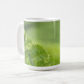 Mug Le feuille de bordage de fougère, verdure, a (Devant gauche)