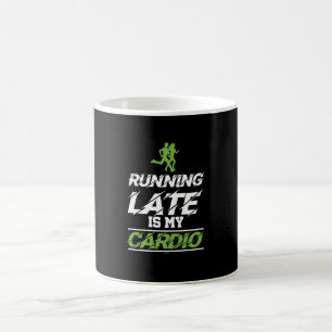 Mug Le fonctionnement en retard est mon cardio-