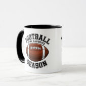 Mug Le football est ma saison préférée (Devant gauche)