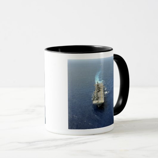 Mug Le groupe Kearsarge Amphibious Ready (Devant droit)