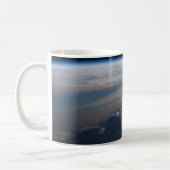 Mug Le lever Du Soleil Coule De Longues Ombres Sur La  (Gauche)