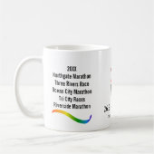 Mug Le marathon des hommes avec le ruban d'arc-en-ciel (Gauche)