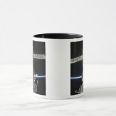 Mug Le membre de la Terre croise un vaisseau Soyouz (Centre)