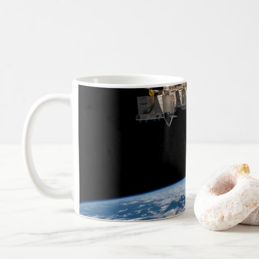 Mug Le membre de la Terre, ou l'horizon (Avec donut)