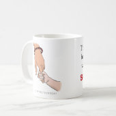 Mug Le monde la connaît sous le nom de [NOM] Nous la c (Devant gauche)