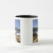 Mug Le navire d'assaut amphibie USS Kearsarge (Centre)