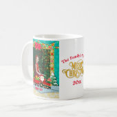 Mug Le Père Noël en train de recevoir des cadeaux et u (Devant gauche)