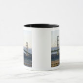 Mug Le pont Mackinac qui s'étend sur le détroit de 4 (Centre)