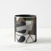 Mug Le pot de confiture de fraise, 1917 (huile sur le (Centre)