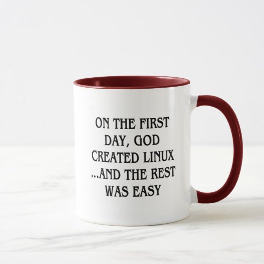 Mug Le premier jour, Dieu a créé Linux… et le repos (Droite)
