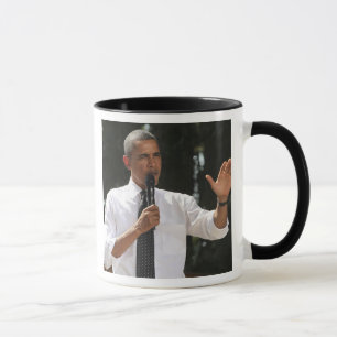 Mug Le Président Barack répond à des questions au