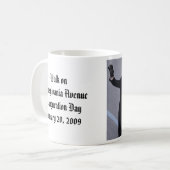 Mug Le Président Obama WALK SUR l'avenue de la (Devant gauche)